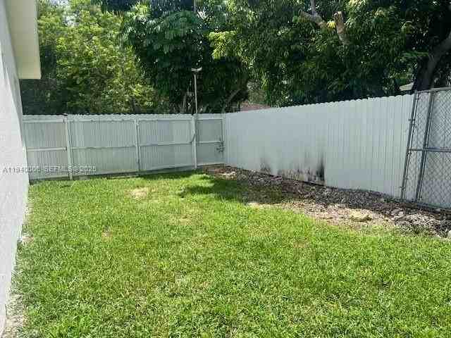 849 Nw 12th St 849 NW 12th St #849 - Photo 2 of 5