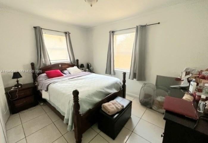 1715 Nw 13th St - Photo 2 of 4