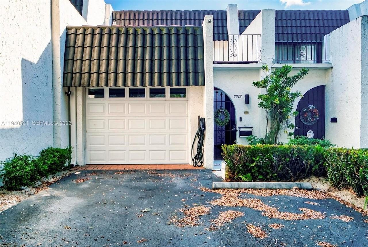 8898 Sw 62nd Ter #7F - Photo 6 of 50