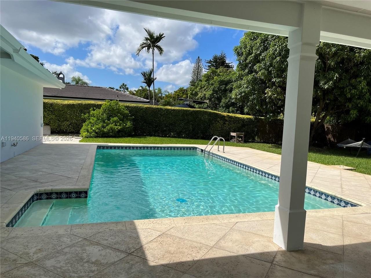 7921 Sw 143rd St - Photo 3 of 34