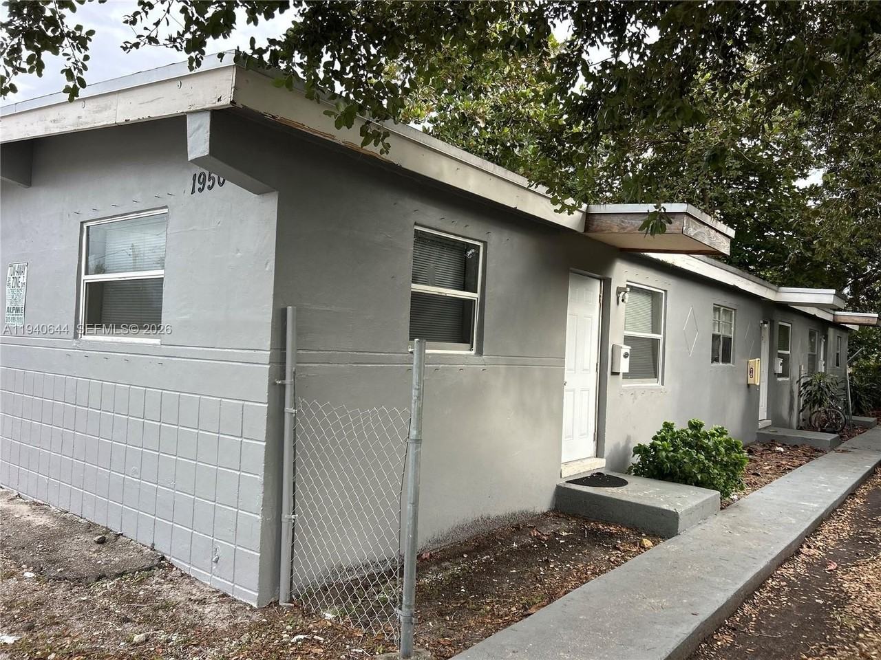 1950 Washington Ave #2 - Photo 2 of 13