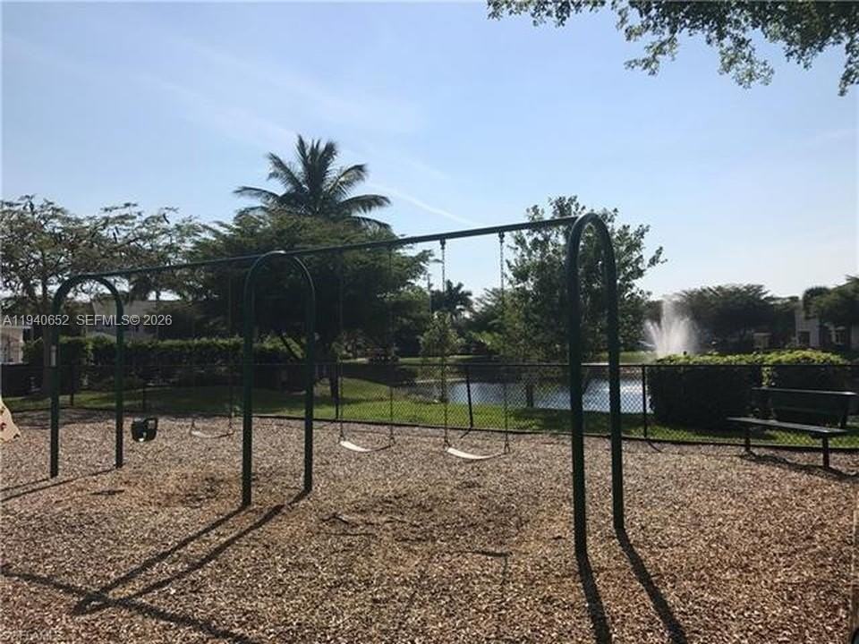 10035 Spyglass Hill Ln #10035 - Photo 3 of 15