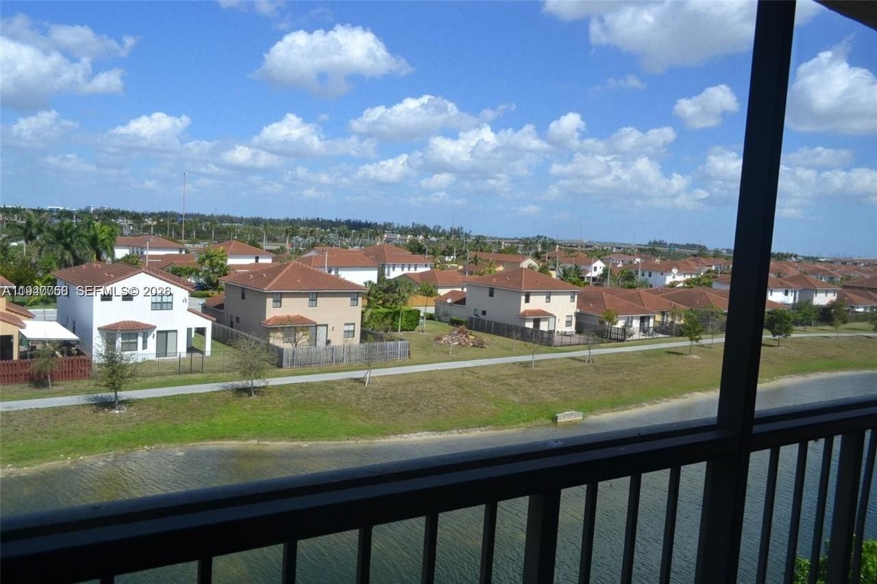 10155 Nw 9th Street Cir #4-507 - Photo 6 of 17