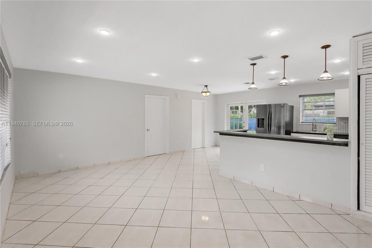 5725 Sw 107th Pl - Photo 7 of 21