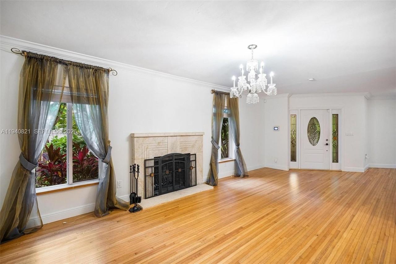 648 Sevilla Ave #0 - Photo 6 of 20