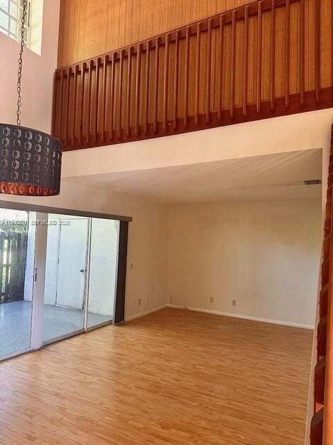 1401 Cottonwood Cir #1 - Photo 3 of 8