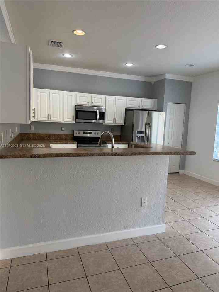 22547 Sw 94th Path #22547 - Photo 6 of 20