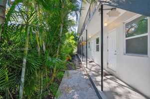 featured image of 3676 Oak Ave #4