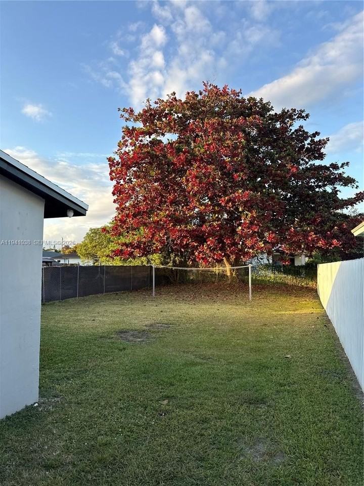 10335 Sw 181st St #2 - Photo 2 of 7