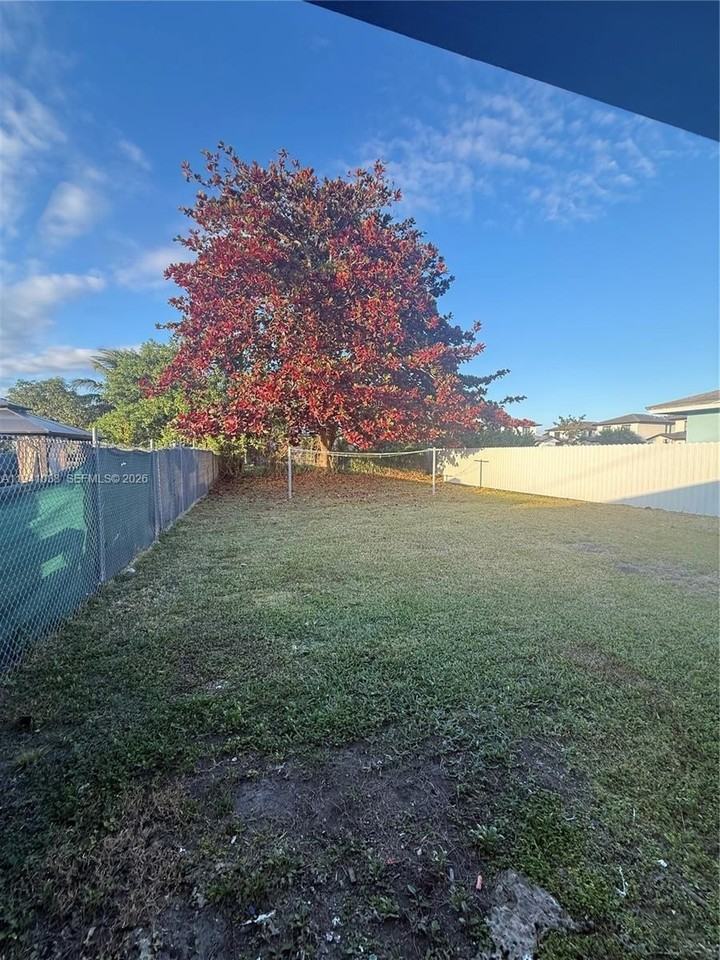 10335 Sw 181st St #2 - Photo 3 of 7