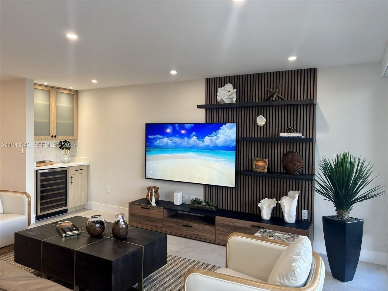 6063 E Peppertree Way - Photo 7 of 22