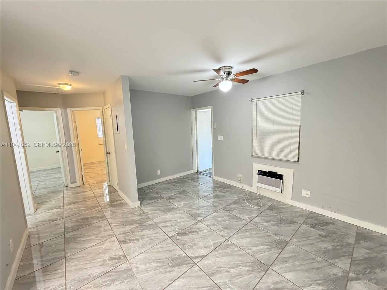 4801 Sw 18th St #5 - Photo 5 of 15