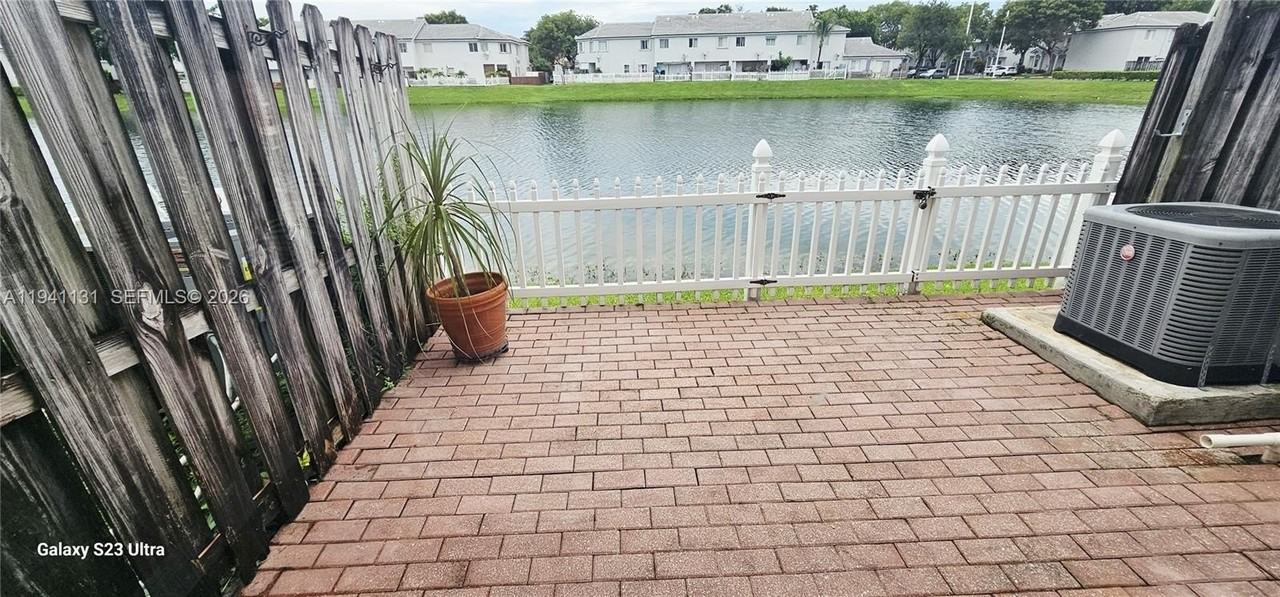 14273 Sw 121st Pl #3