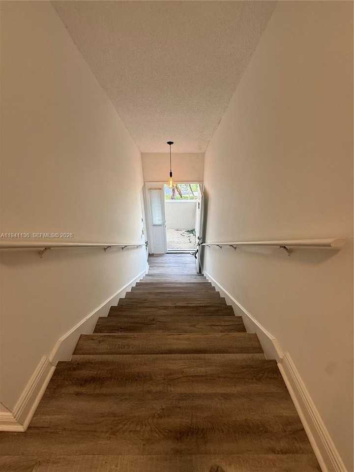 2634 Se 21st Ct #203C - Photo 3 of 42