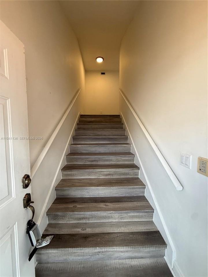 2634 Se 21st Ct #203C - Photo 6 of 42