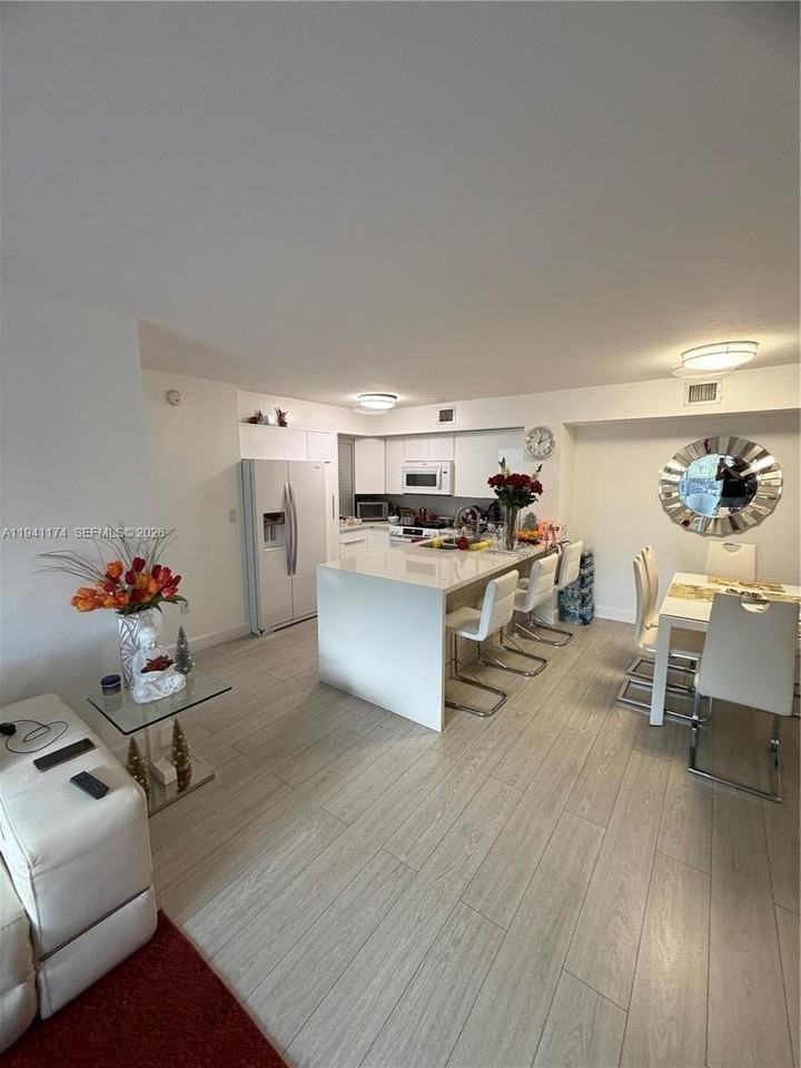 4540 Nw 107th Ave #205-11 - Photo 3 of 30