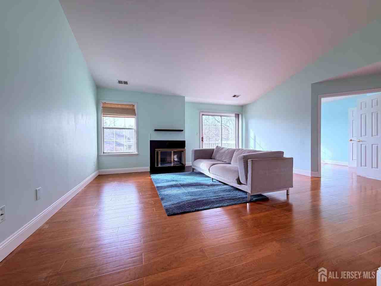 118 Acadia Ct #9 - Photo 4 of 18