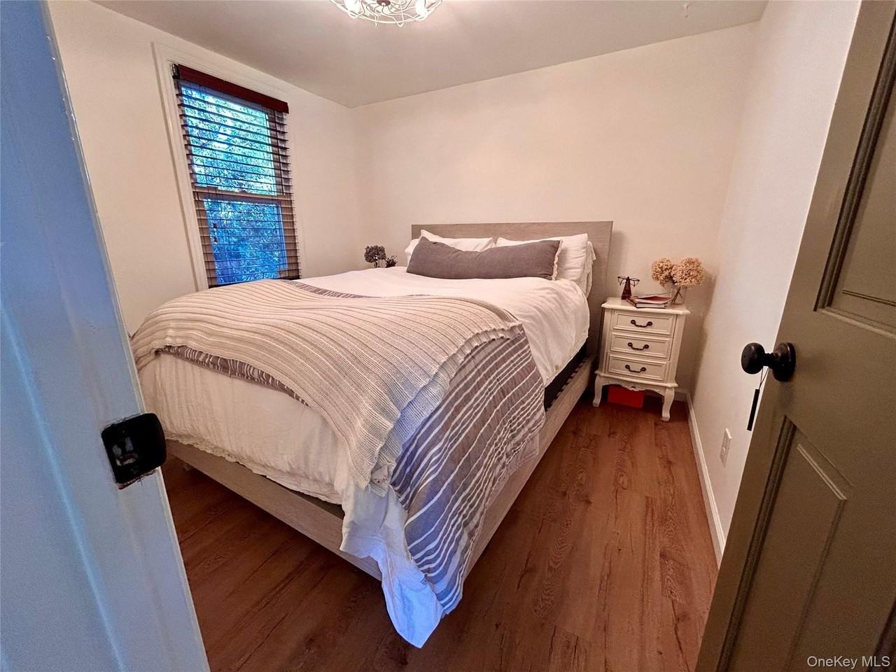 56 Tuscarora Dr - Photo 7 of 11