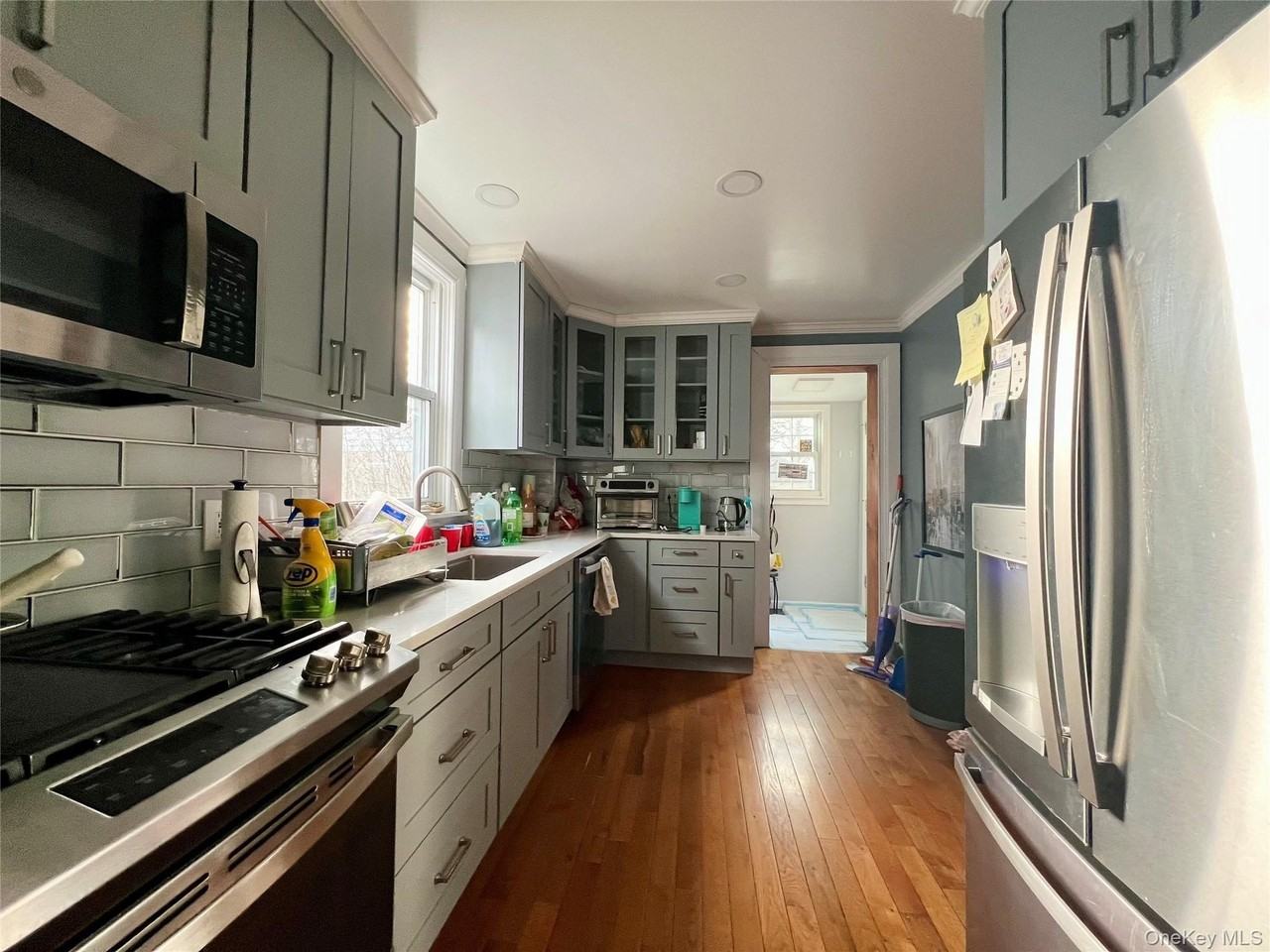 178 Winfred Ave - Photo 2 of 11