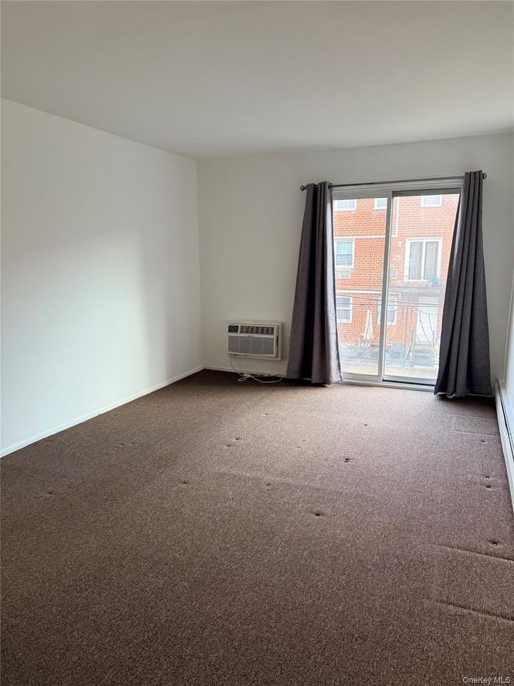 14933 88th St Apt 2 #2-2ndFL - Photo 7 of 8