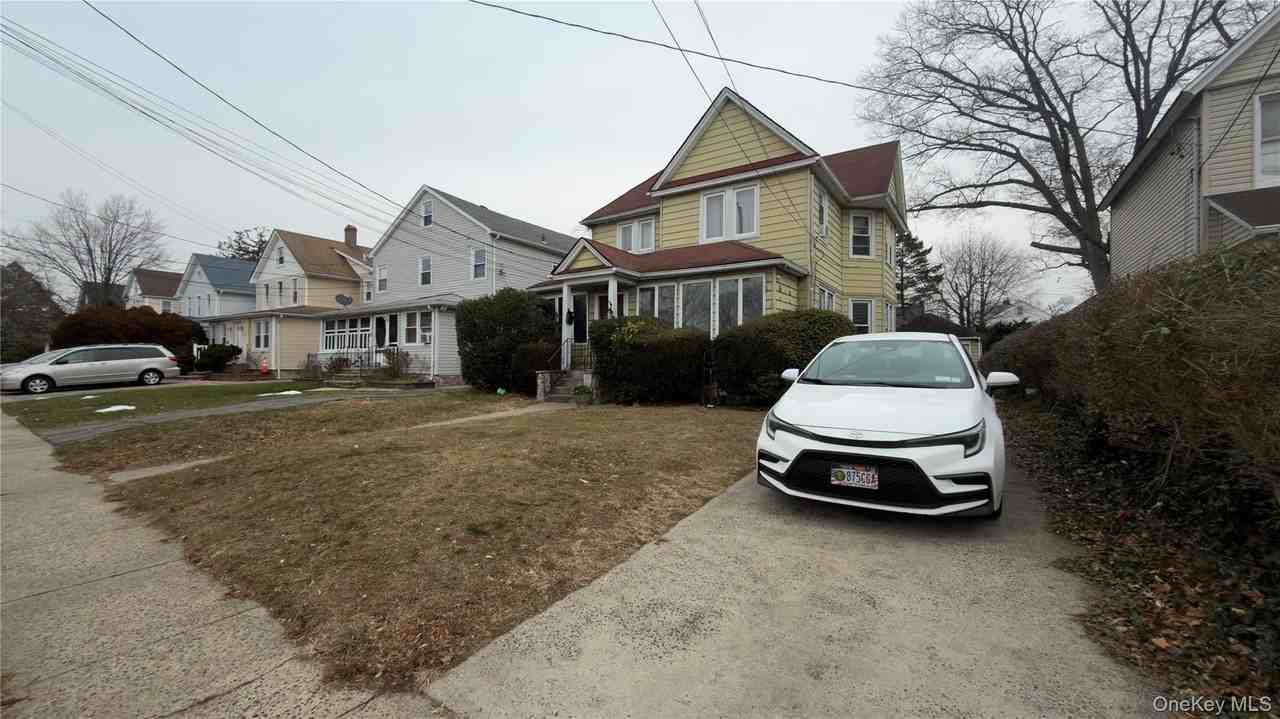 225 Church St Unit 2 #2 - Photo 4 of 18