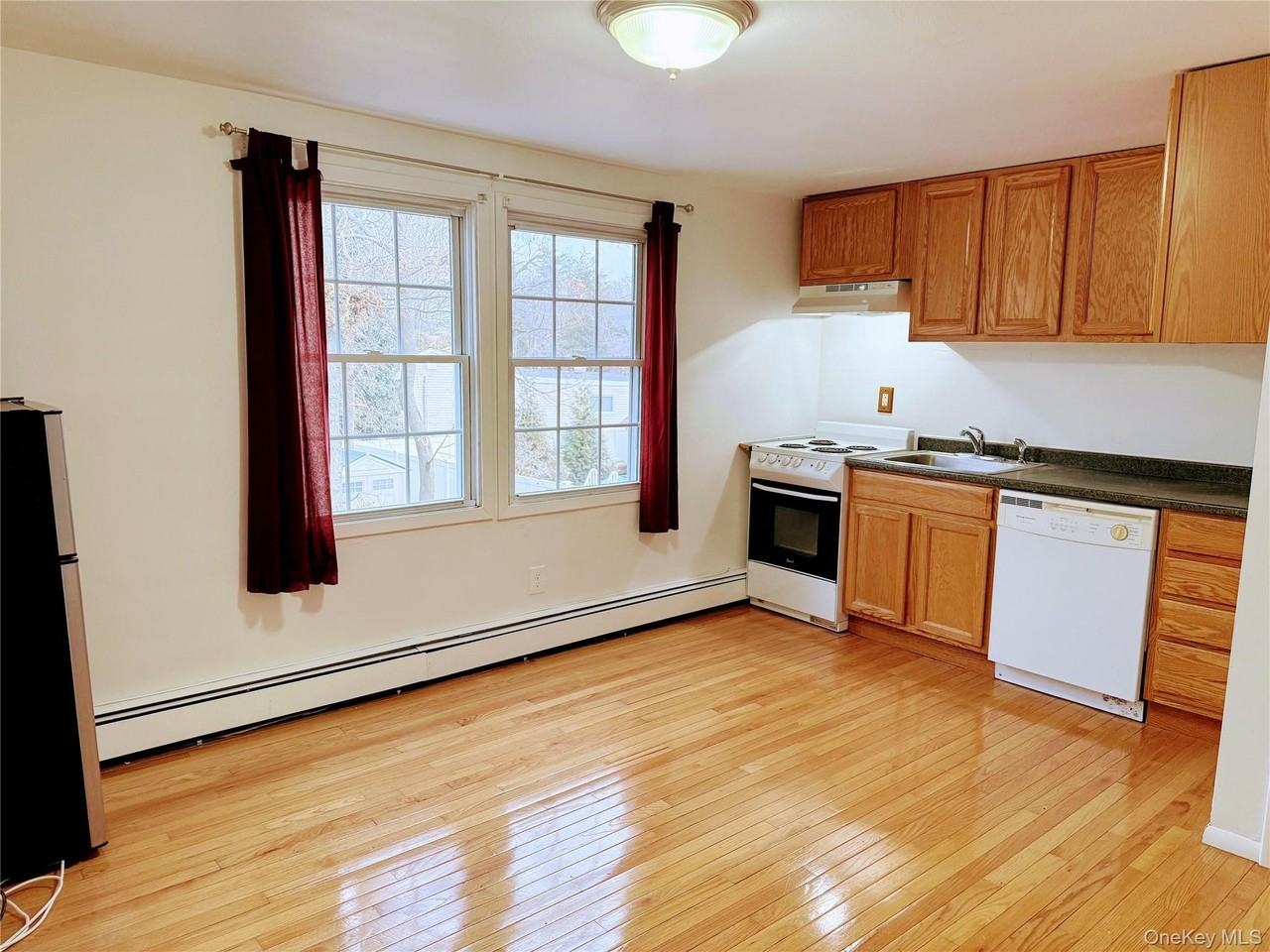 7 Grange St 2nd Fl #2ndFL - Photo 4 of 19