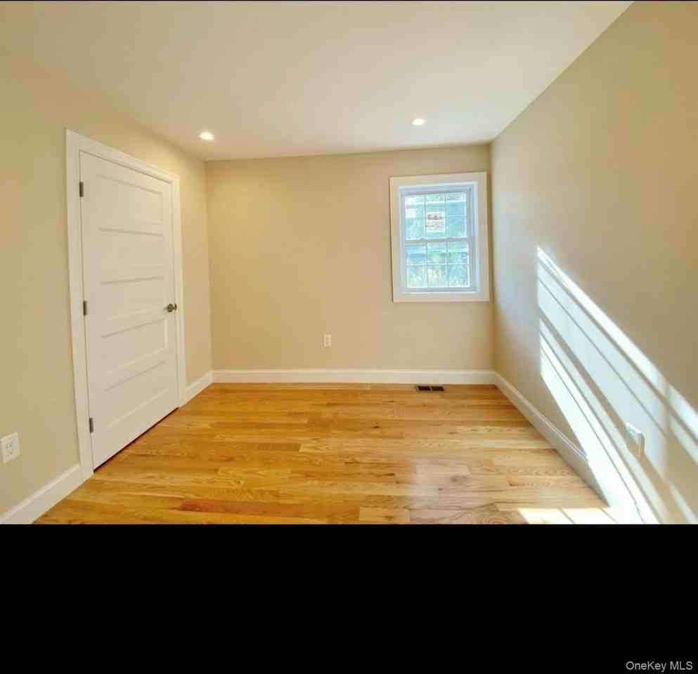 11485 177th Pl Fl 2 #FL2 - Photo 2 of 9