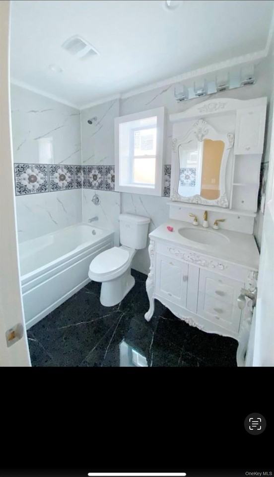 11485 177th Pl Fl 2 #FL2 - Photo 6 of 9