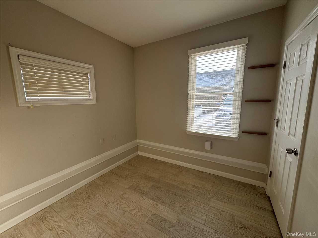 25 Gardners Ln Unit A #A - Photo 7 of 15