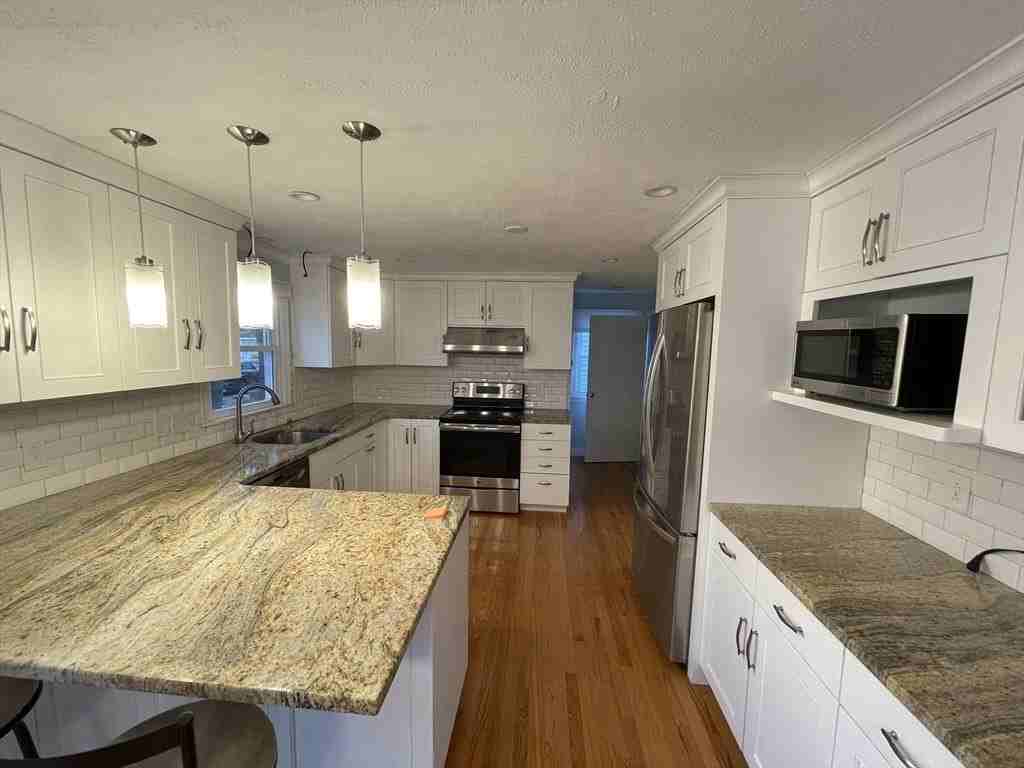 18 Charles St - Photo 2 of 30