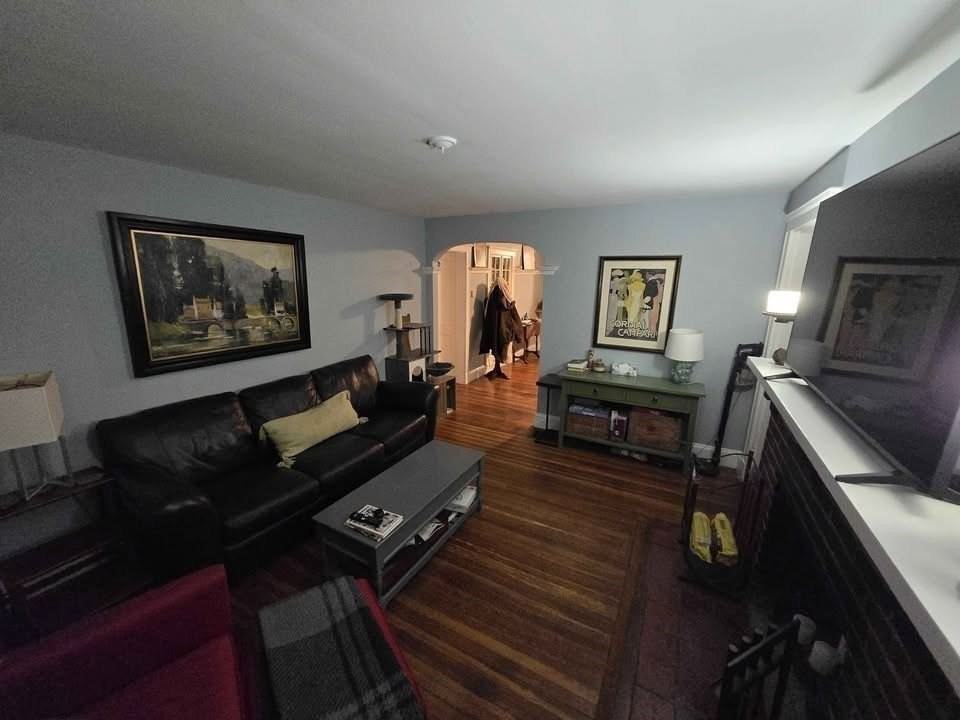 237 Winter St Unit 1 #1 - Photo 4 of 10