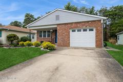 12 Paradise Blvd - Photo 1 of 1