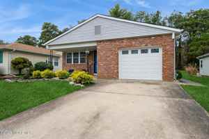 featured image of 12 Paradise Blvd