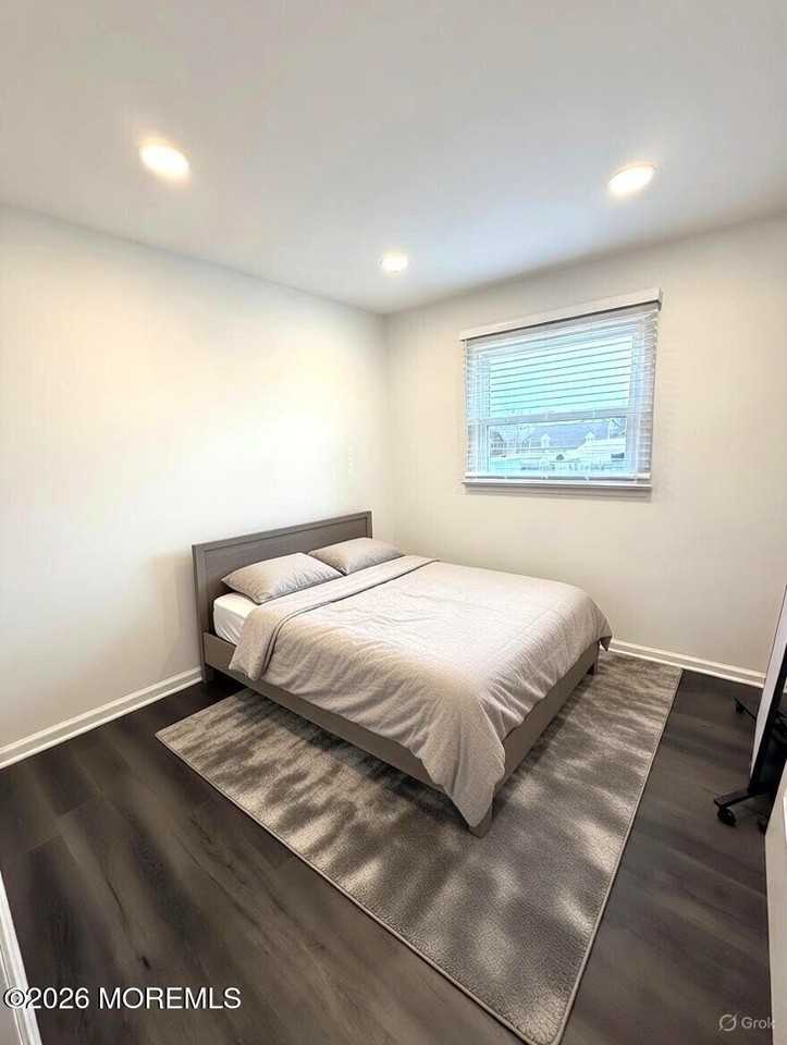 2133 Bridge Ave - Photo 5 of 12