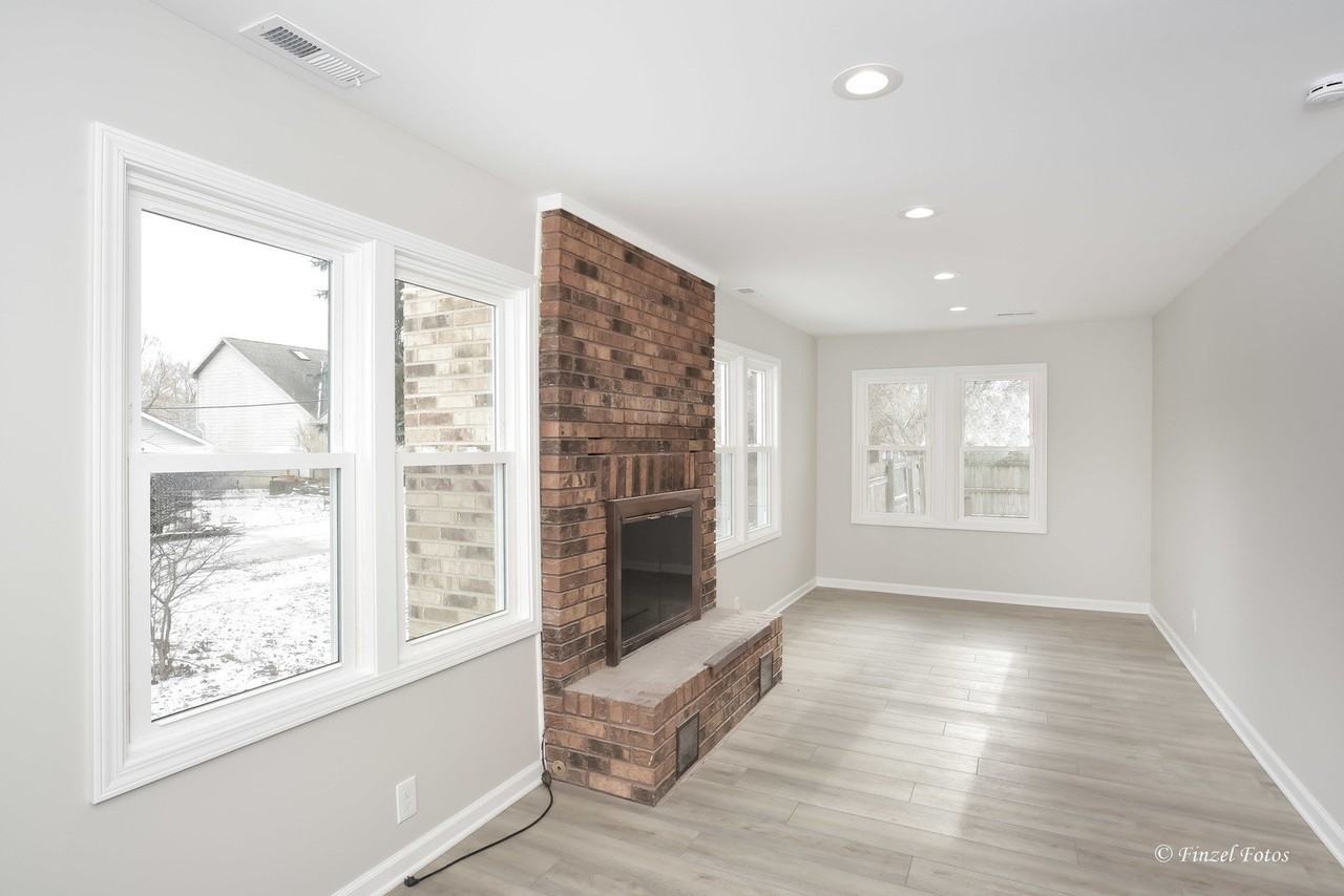 309 Glenwood Ave - Photo 2 of 10