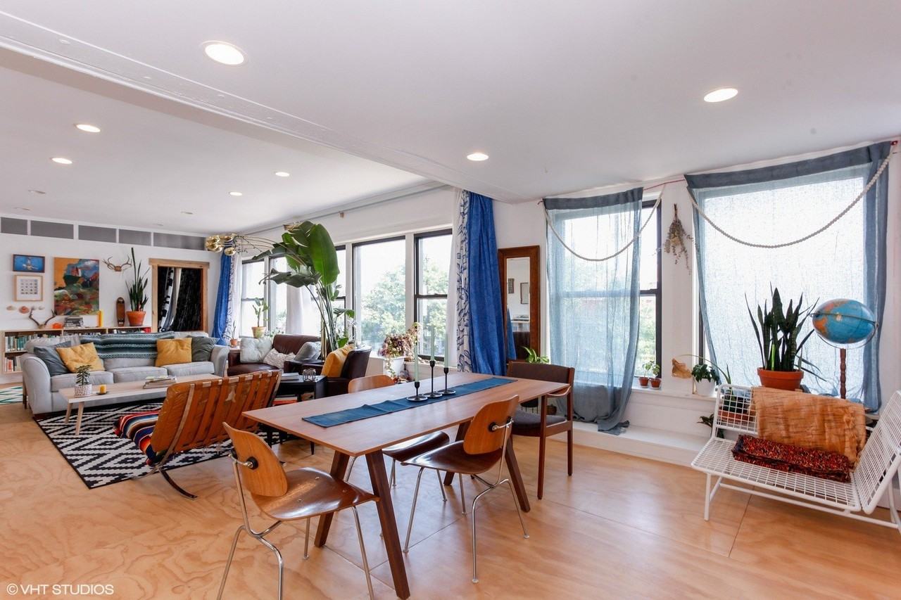 4837 W Irving Park Rd Unit 2 #2 - Photo 3 of 12