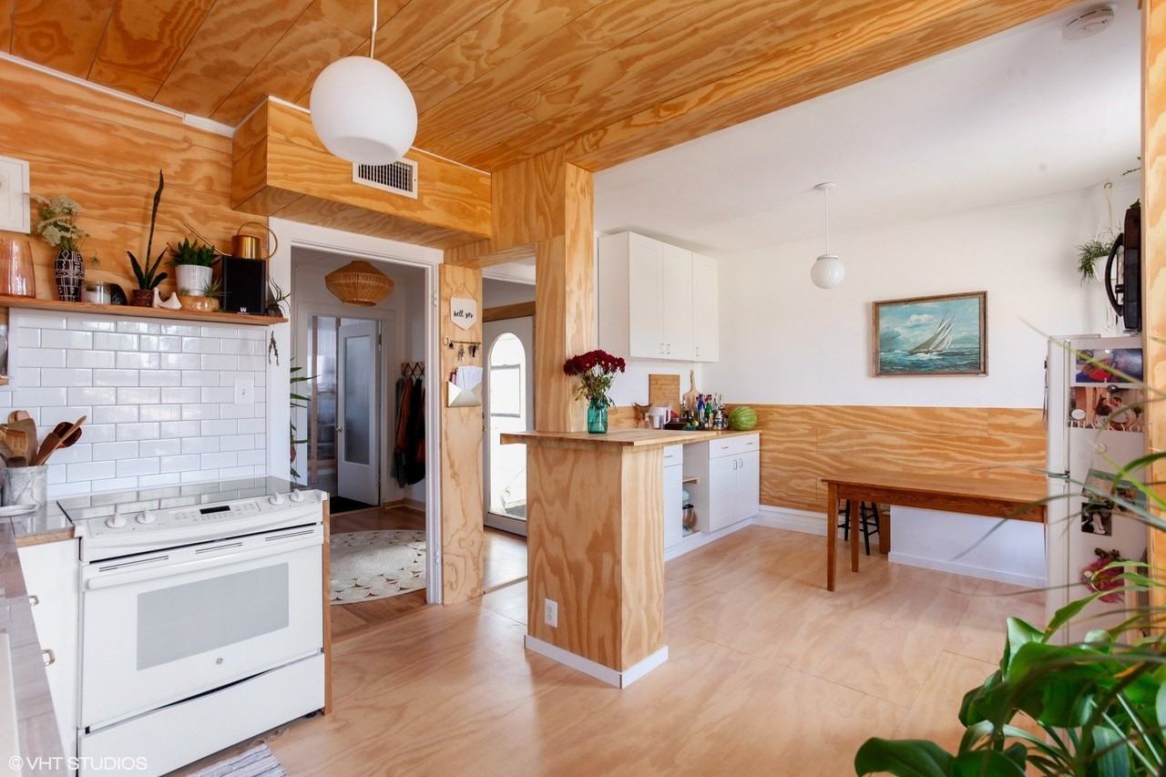 4837 W Irving Park Rd Unit 2 #2 - Photo 5 of 12