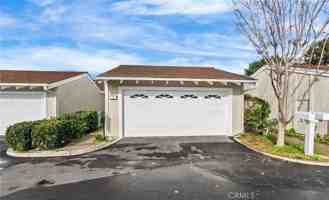 8 Acorn - Photo 1 of 1