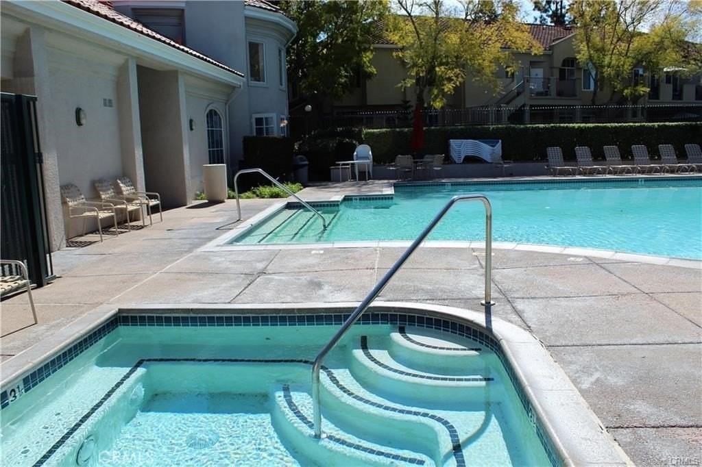 13 Whippoorwill Ln - Photo 7 of 11