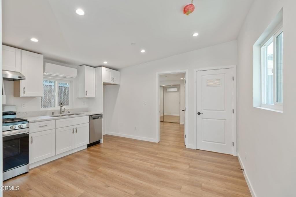 5423 Ash St - Photo 4 of 10