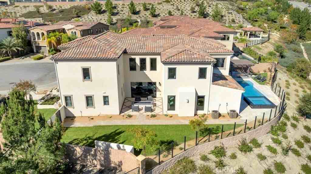 20120 Jubilee Way - Photo 5 of 50