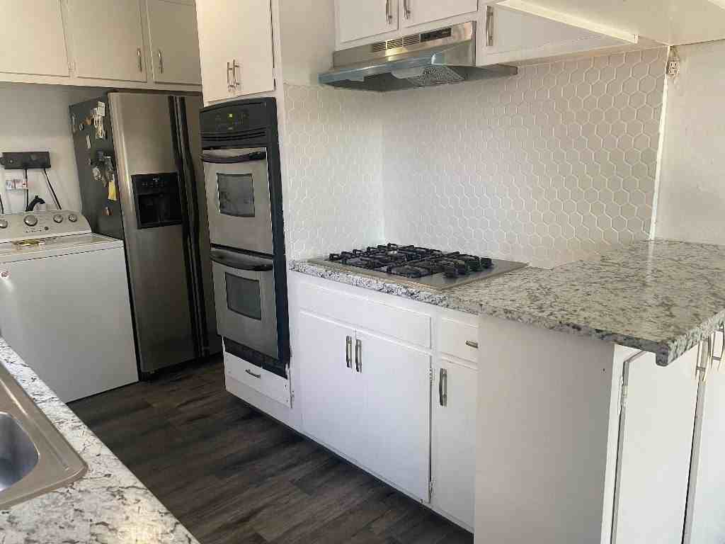 11853 160th St - Photo 5 of 17