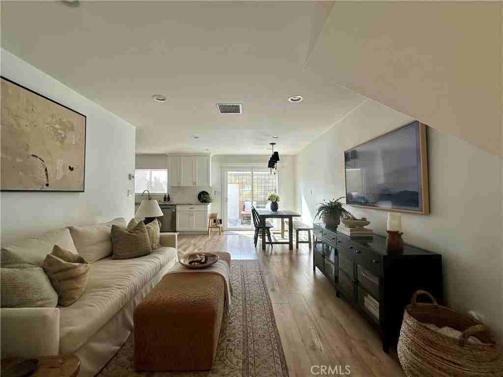 12100 Montecito Rd - Photo 3 of 25