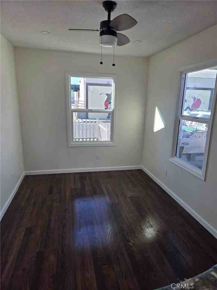 1908 Slauson Ln - Photo 5 of 22