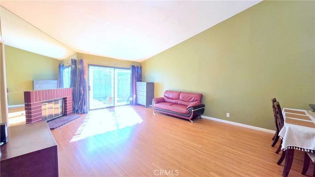 2007 Silver Hawk Dr #2 - Photo 4 of 27