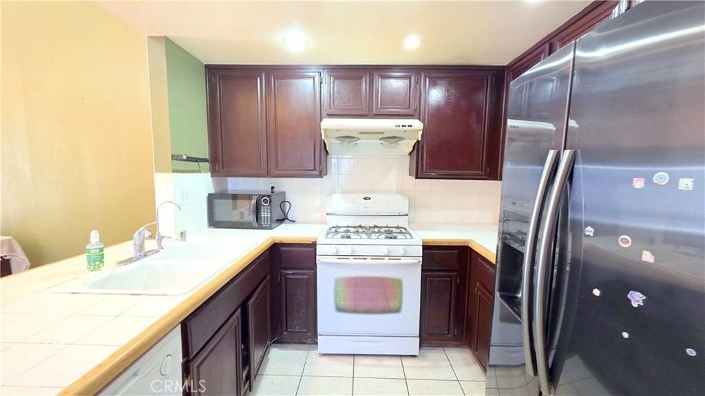 2007 Silver Hawk Dr #2 - Photo 7 of 27