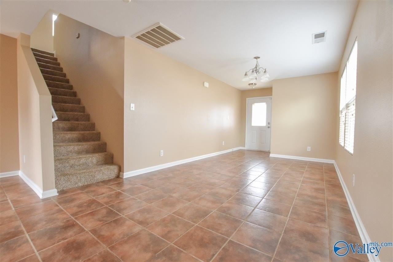 3127 Castlecreek Dr - Photo 7 of 29