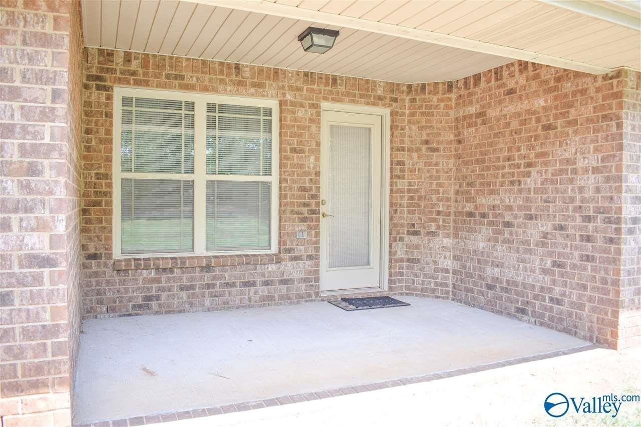 226 Fields Pond Dr - Photo 7 of 36