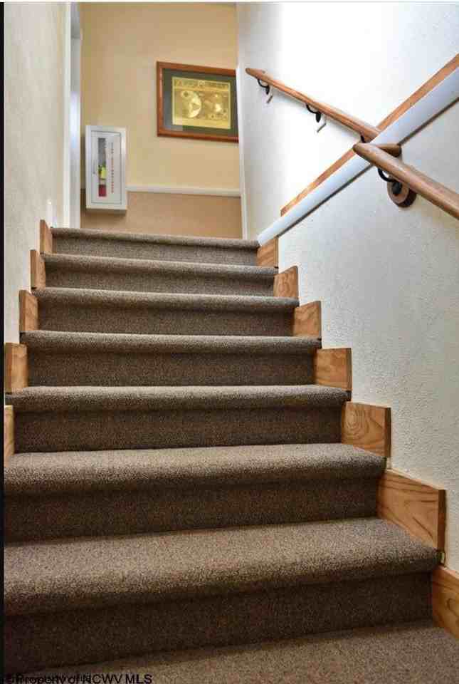 134 W Main St - Photo 3 of 18