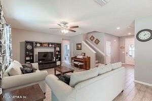 404 Hepburn Rd - Photo 2 of 31